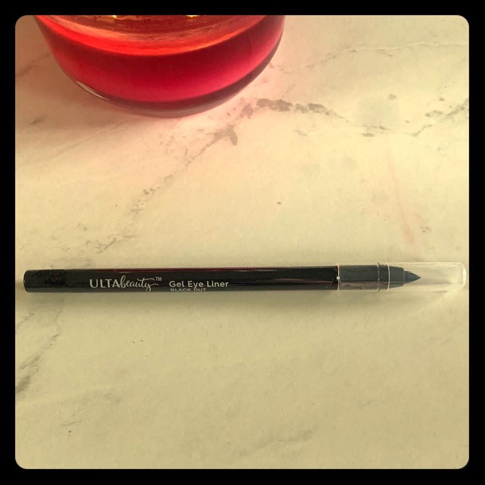 SOLD 🌻Ulta Gel Eyeliner Pencil